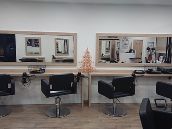 Coiffure Pour Enfant A Poitiers 86 Petites Filles Garcons