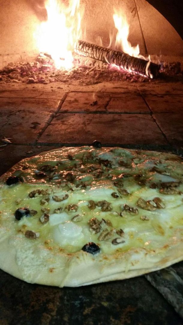 Pizzas au choix à emporter dans le Var