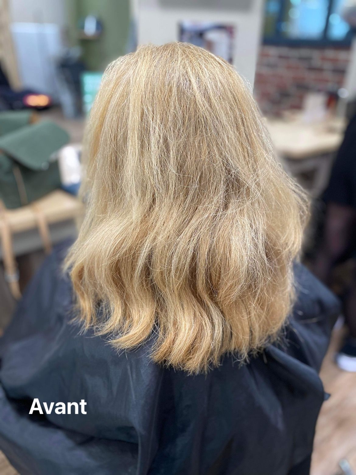Coupe blonde avant couleur
