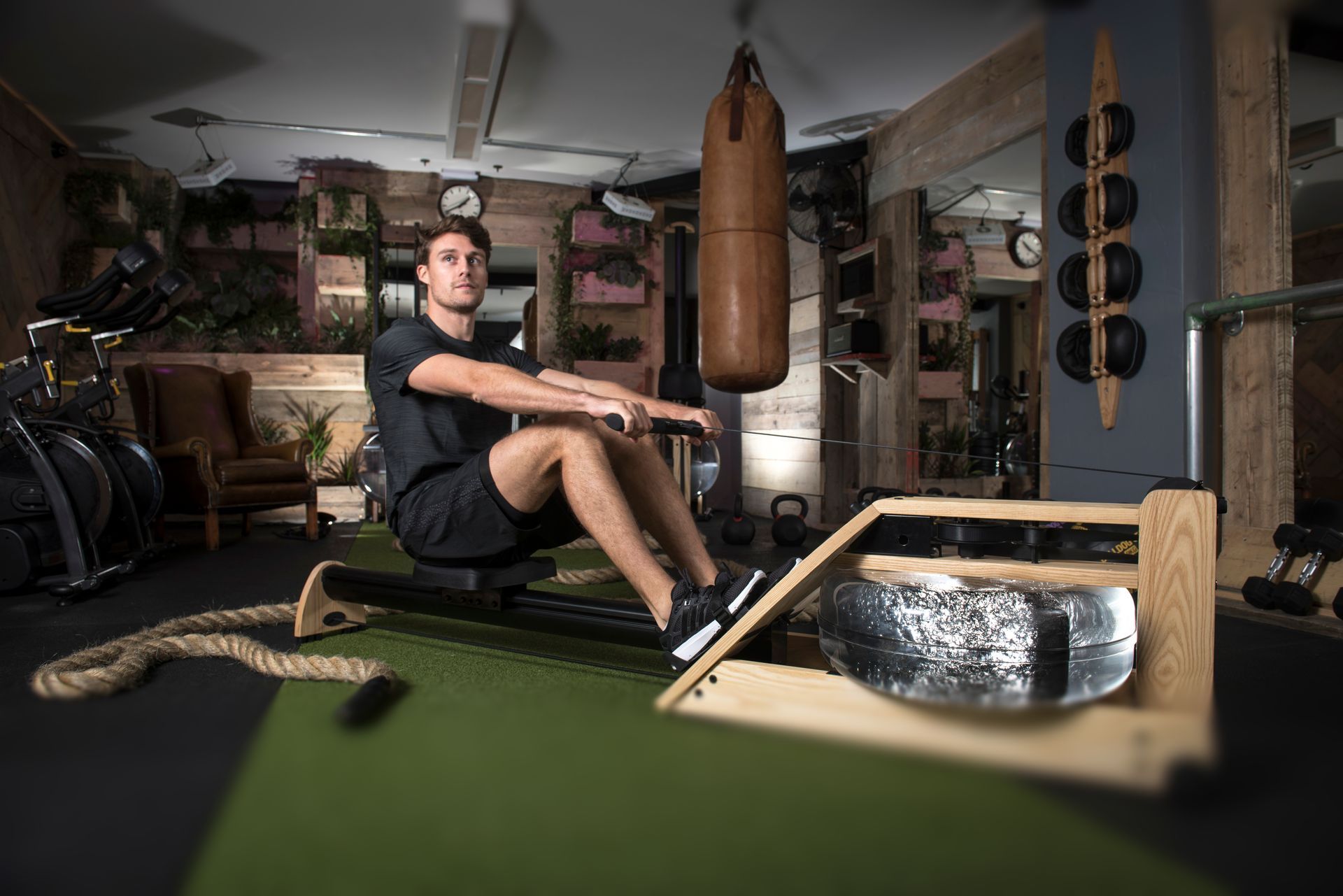 Custom gym design and setup for personal or commercial spaces