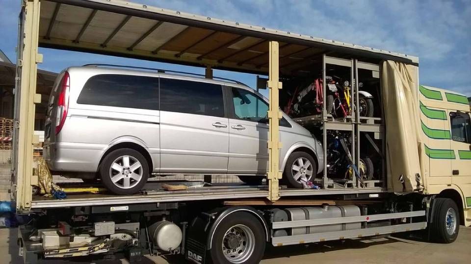 Lehmann Umzüge + Transporte LKW Fahrzeugtransport