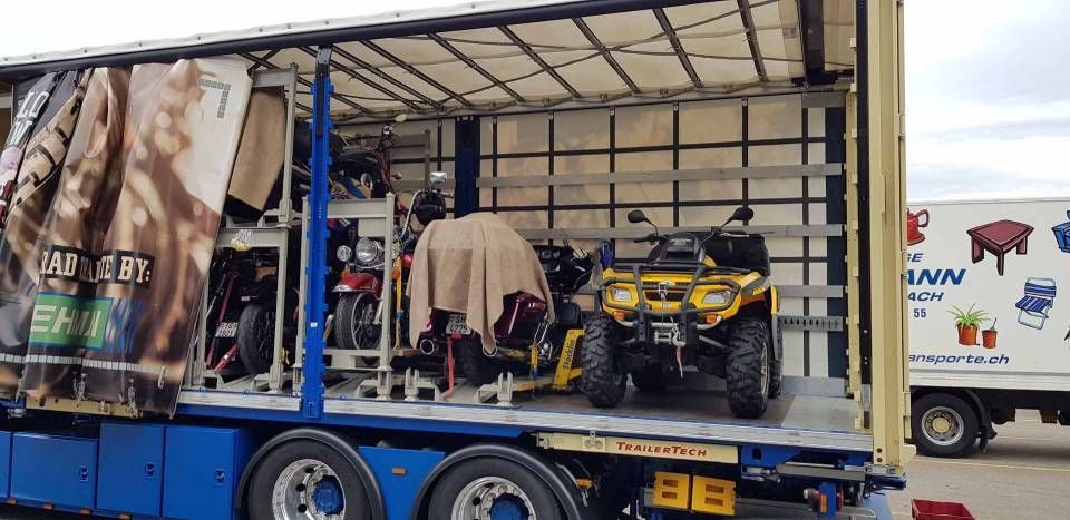 Lehmann Umzüge + Transporte LKW Fahrzeugtransport