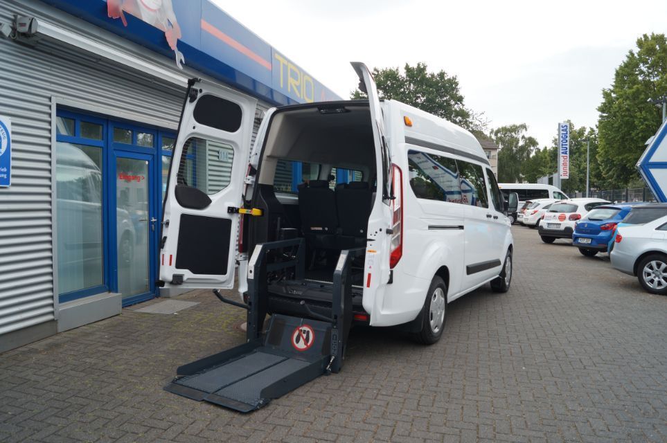 Trio Automobiltechnik GmbH Transportauto mit Rollstuhlrampe
