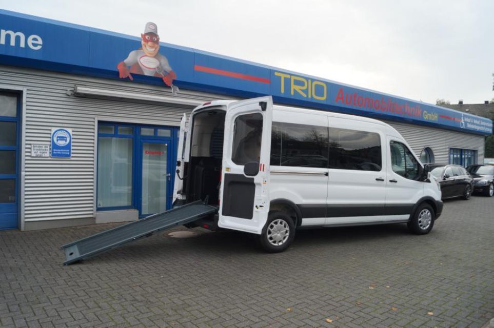 Trio Automobiltechnik GmbH Transportauto mit Rollstuhlrampe