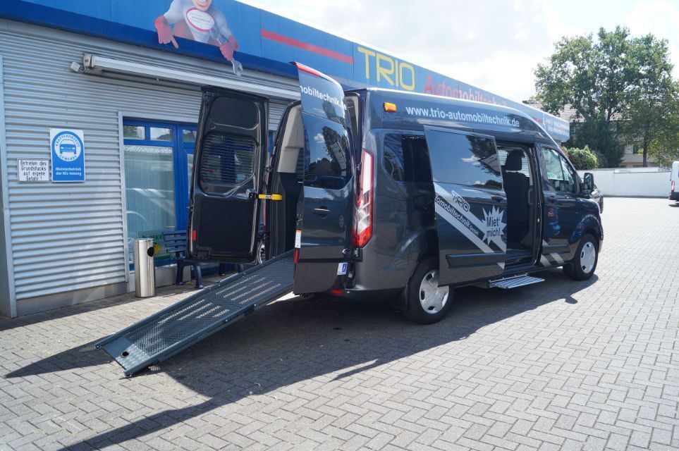 Trio Automobiltechnik GmbH Transportauto mit Rollstuhlrampe