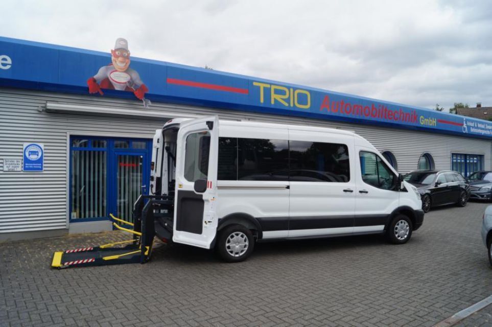 Trio Automobiltechnik GmbH Transportauto mit Rollstuhlrampe