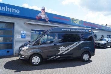 Trio Automobiltechnik GmbH Gelber Sportwagen