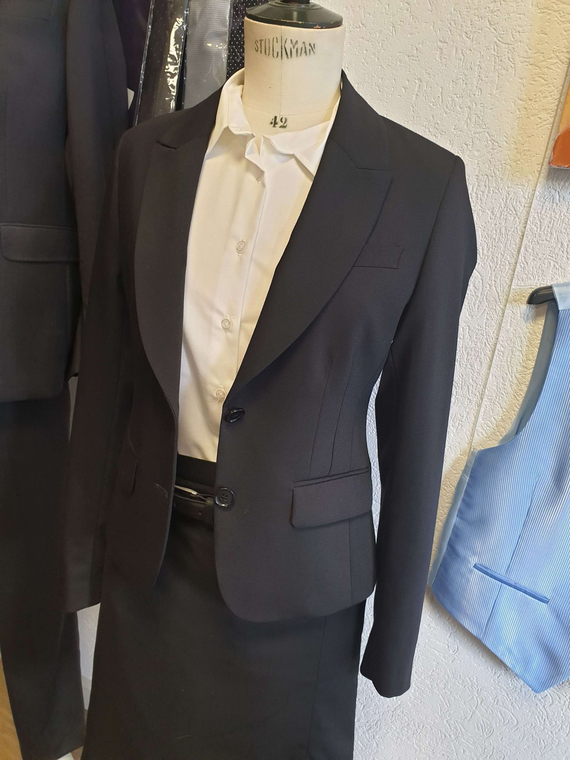 Tailleur sur-mesure à Genève - Atelier Sonia Couture	
