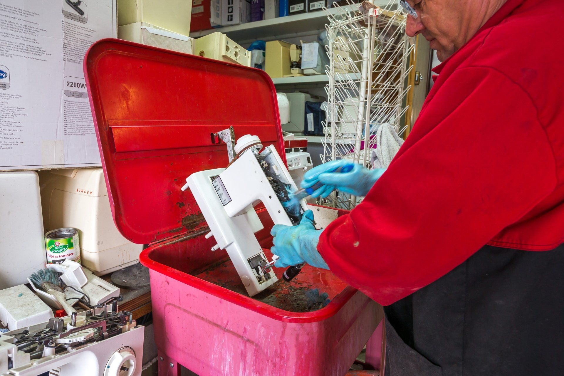 Nettoyage de machine à broder