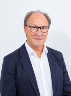 Priv.-Doz. Dr. Dr. Stefan Jurka Träger