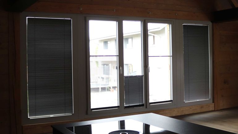 Fenster | Ingold Bodenbeläge AG | Parkett, Teppiche, Terrassen, Vorhänge, Insektenschutz | Iffwil
