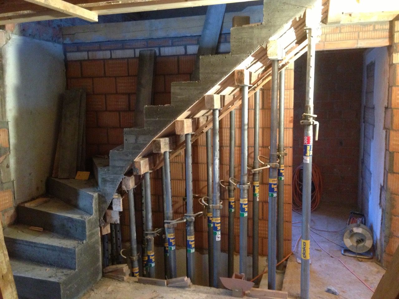 Hans Kaspar Umbau Neubau Renovation Kundenmaurer