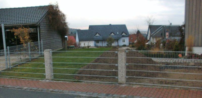 Bild Zaun um Grundstück