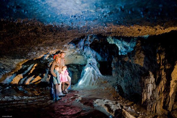 © Osterhöhle Neukirchen Anton Mirwald