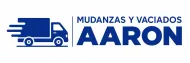 Logotipo azul y blanco de «MUDANZAS Y VACIADOS AARON» con un camión de mudanzas.
