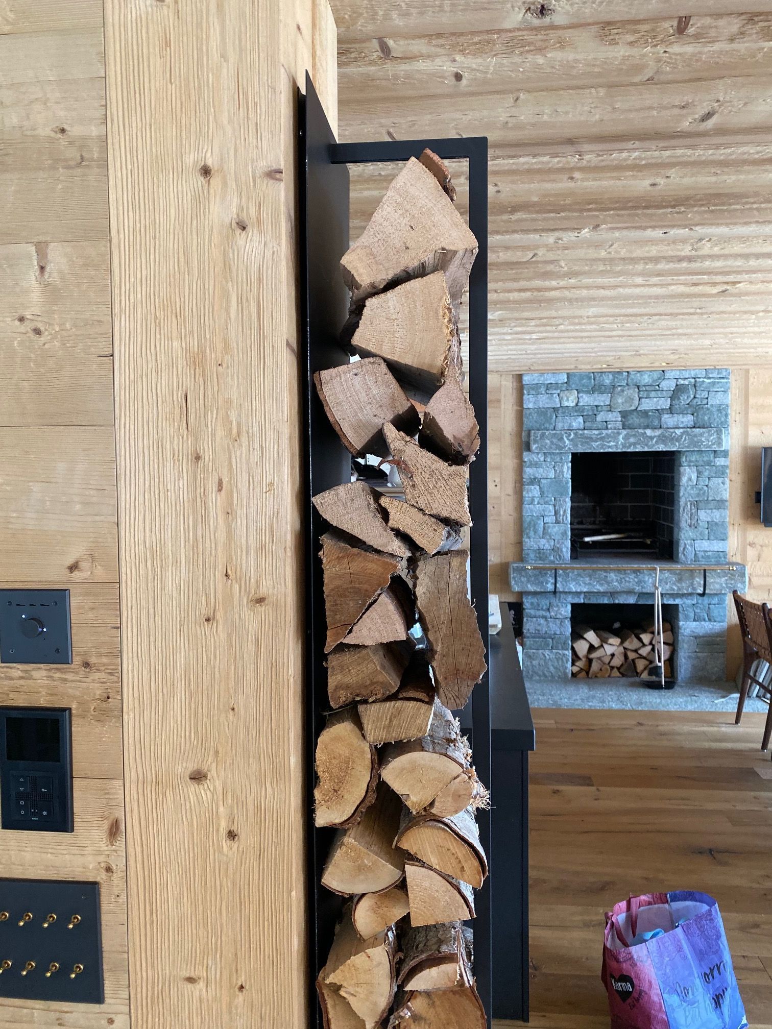 Tony Vaudan SA - Travaux métal - Serrurerie - Manutention