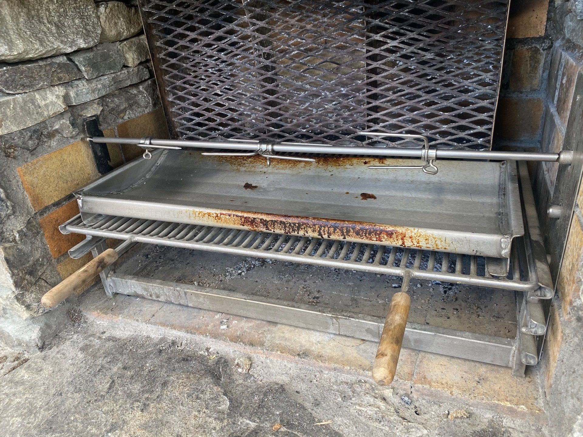 Tony Vaudan SA - Travaux métal - Serrurerie - Manutention