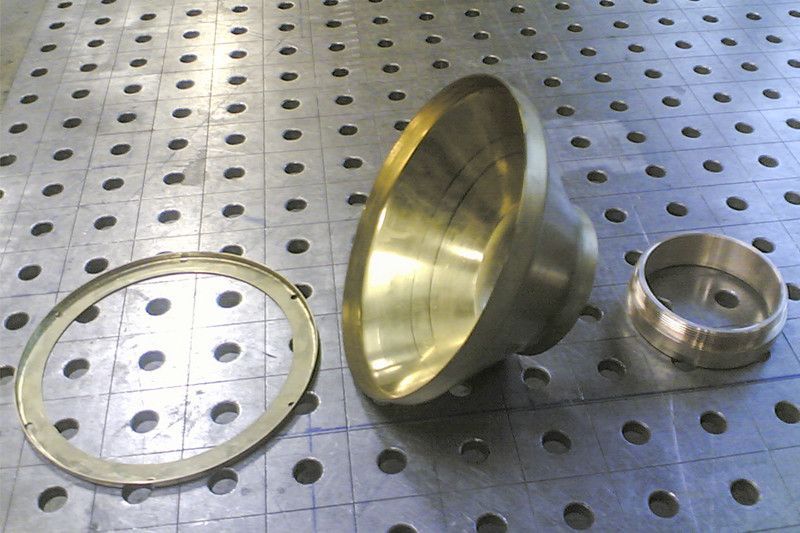 Metallindustriewerk Heinr. Hofmann GmbH Titel 03 Metalldrücken