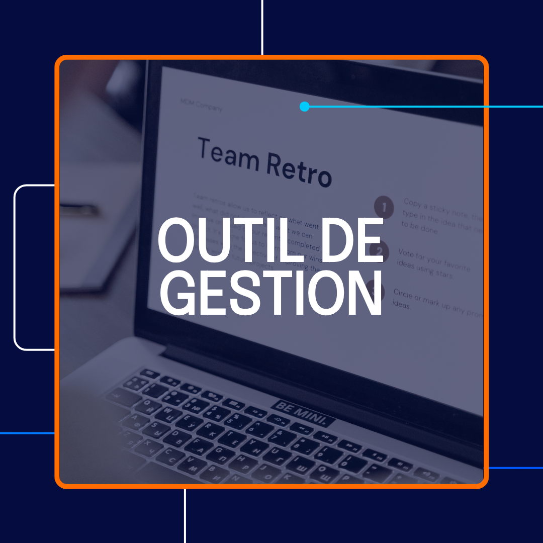 Un ordinateur portable affichant « Team Retro » avec le texte en gras superposé « OUTIL DE GESTION » sur un fond bleu foncé.