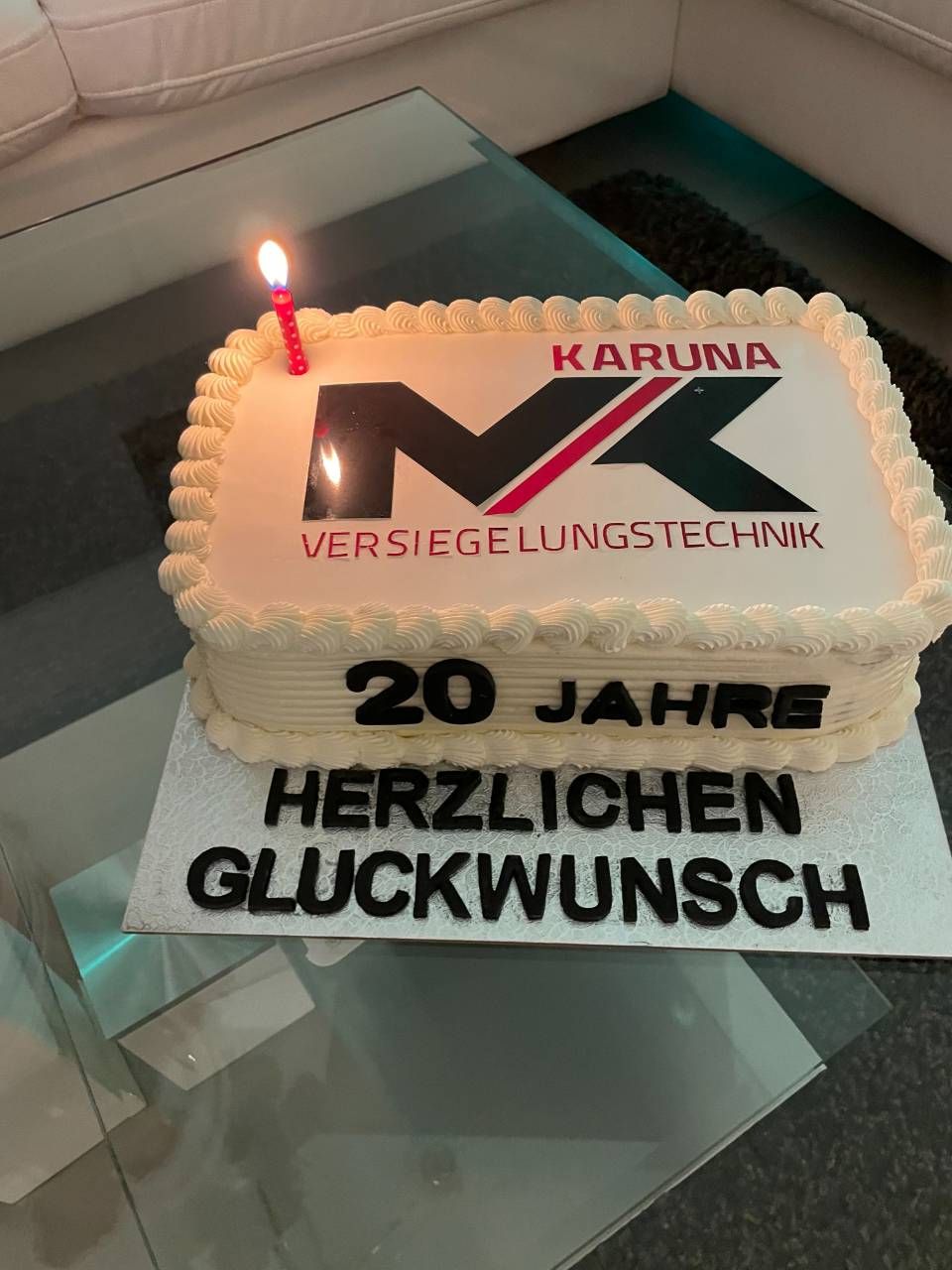 M.K. Dauerelastische Fugenversiegelung