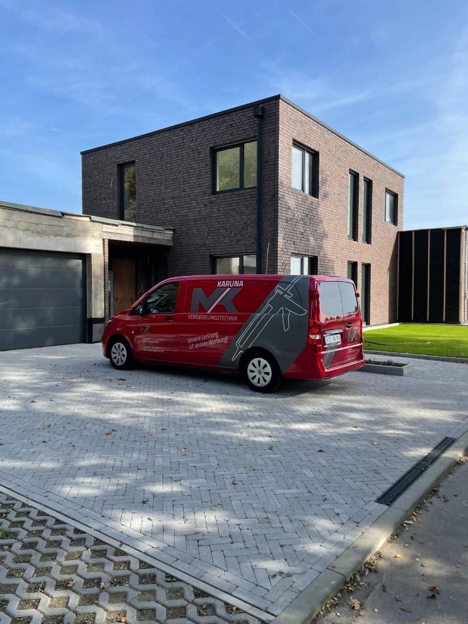 M.K. Dauerelastische Fugenversiegelung