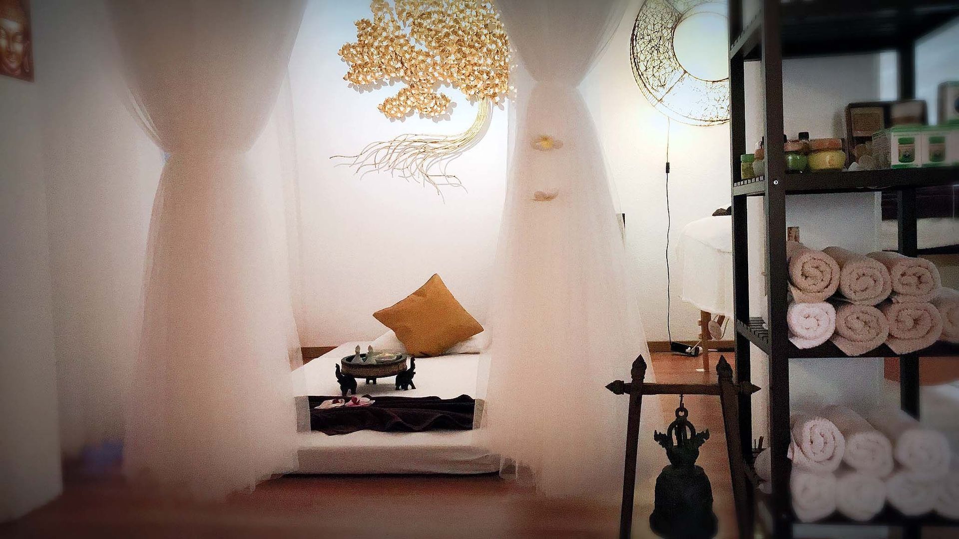 Espace bien-être et massage thaïlandais - Reanjittiya à Morrens