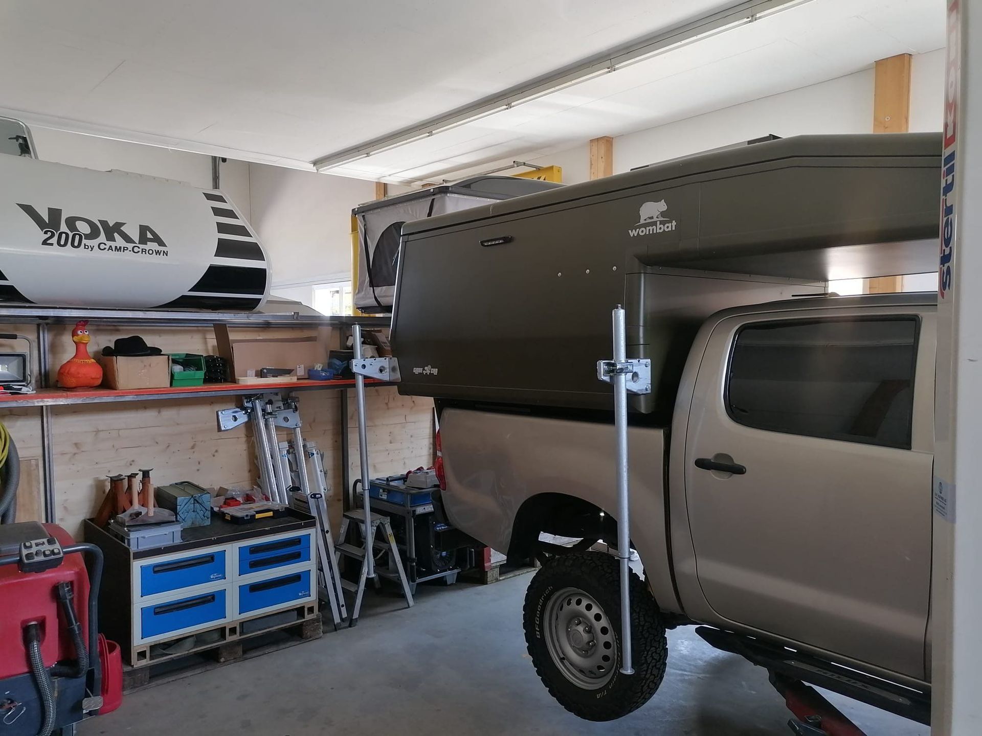 Bild Pick-up mit Kabine, Das Offroad Campen Team, Öffnet den Dialog