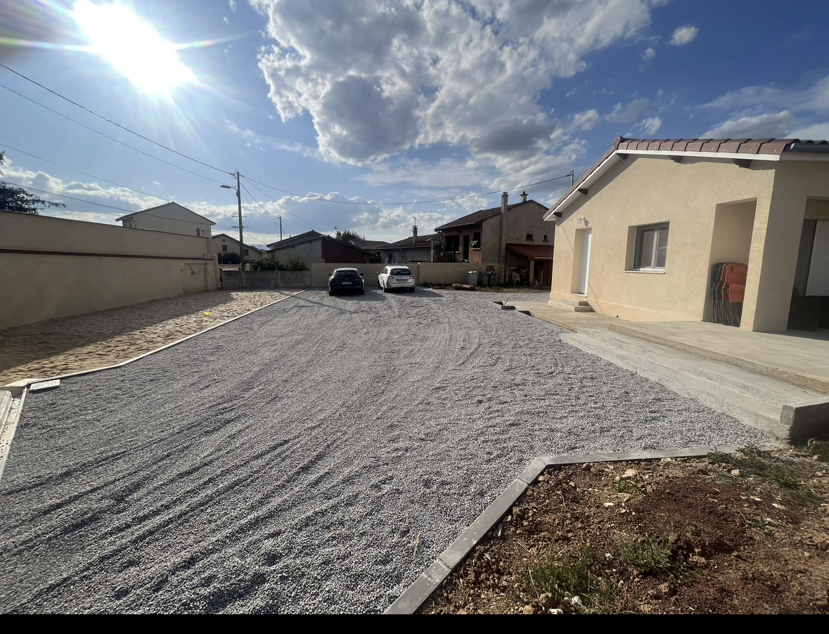 Allée gravillonnée