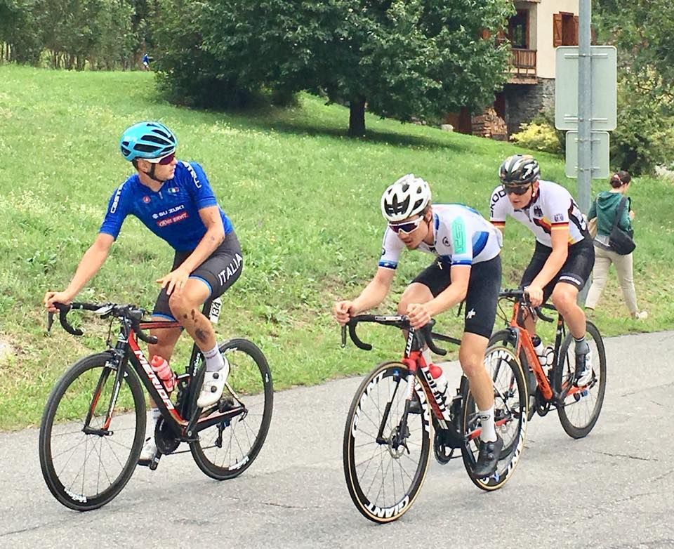 Cycliste concourrant sur le Tour de France