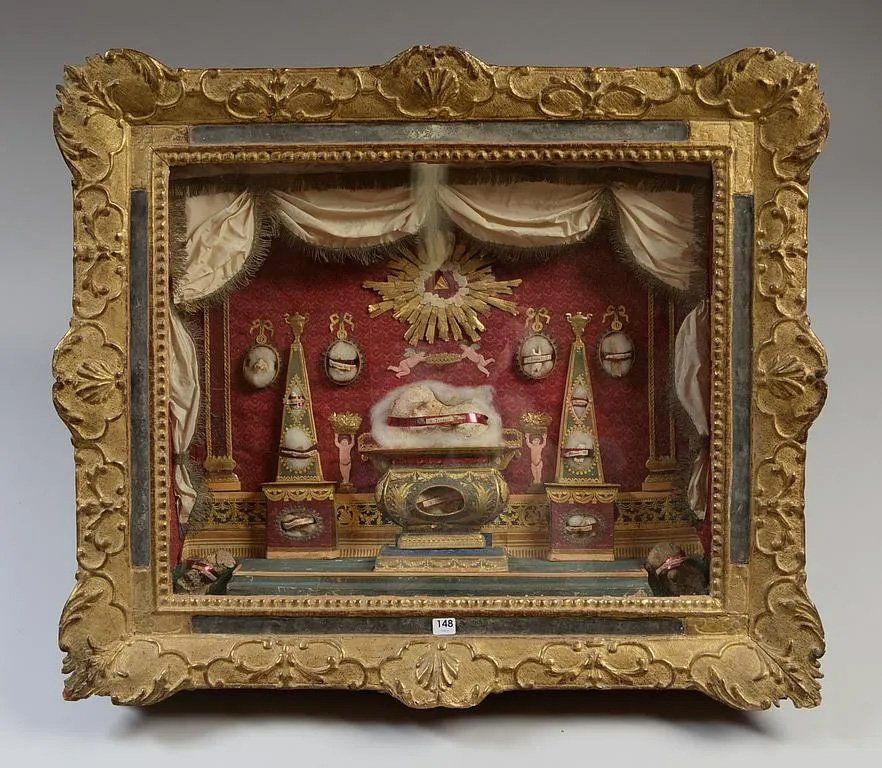 Tableau reliquaire. XVIIIe siècle.