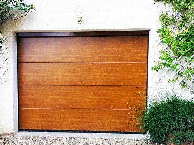 Porte de garage bois