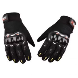 Guantes de motocicleta negros con protección en nudillos y dedos.