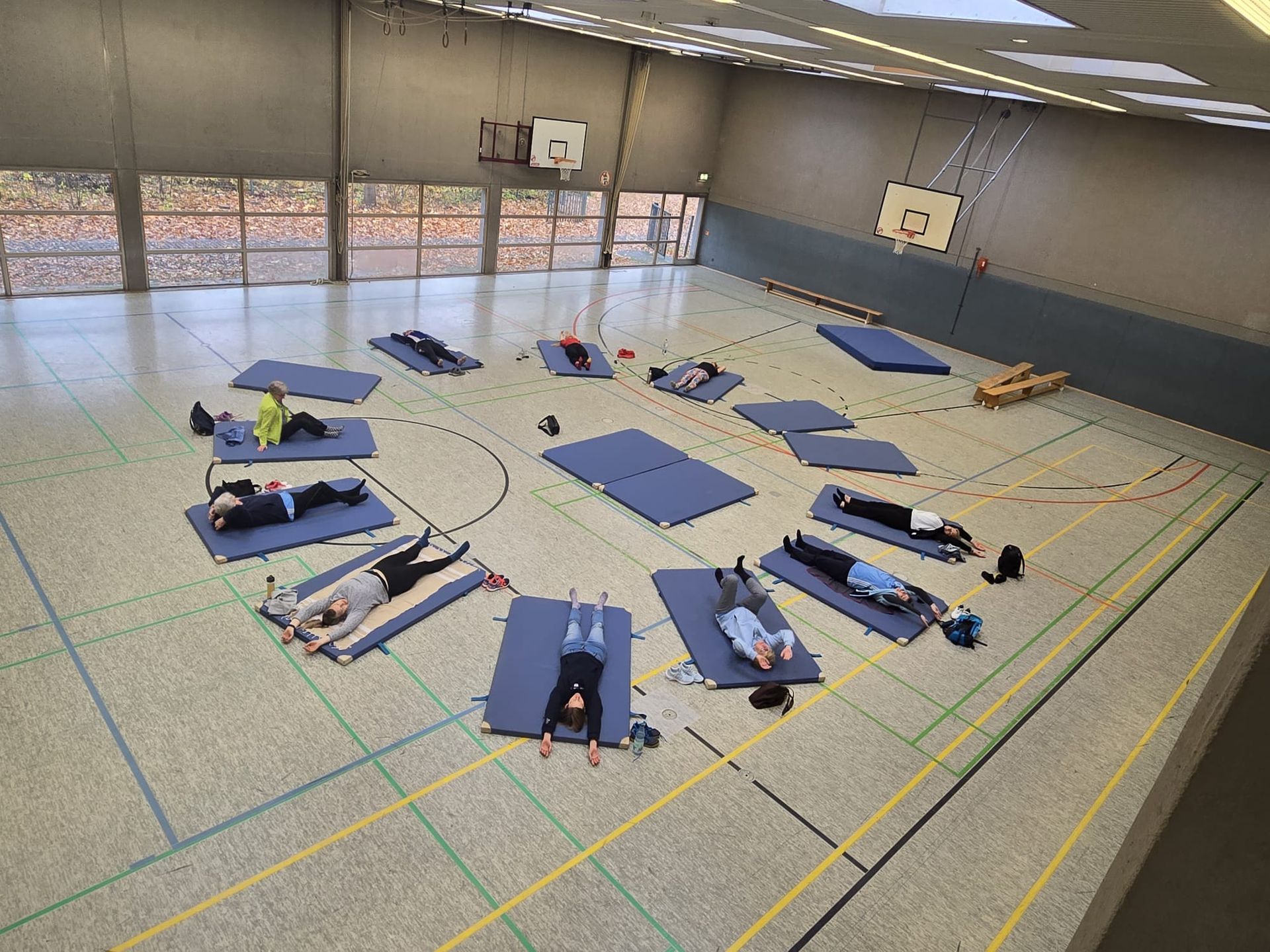 Meditationsübungen beim Sport macht stark-Tag