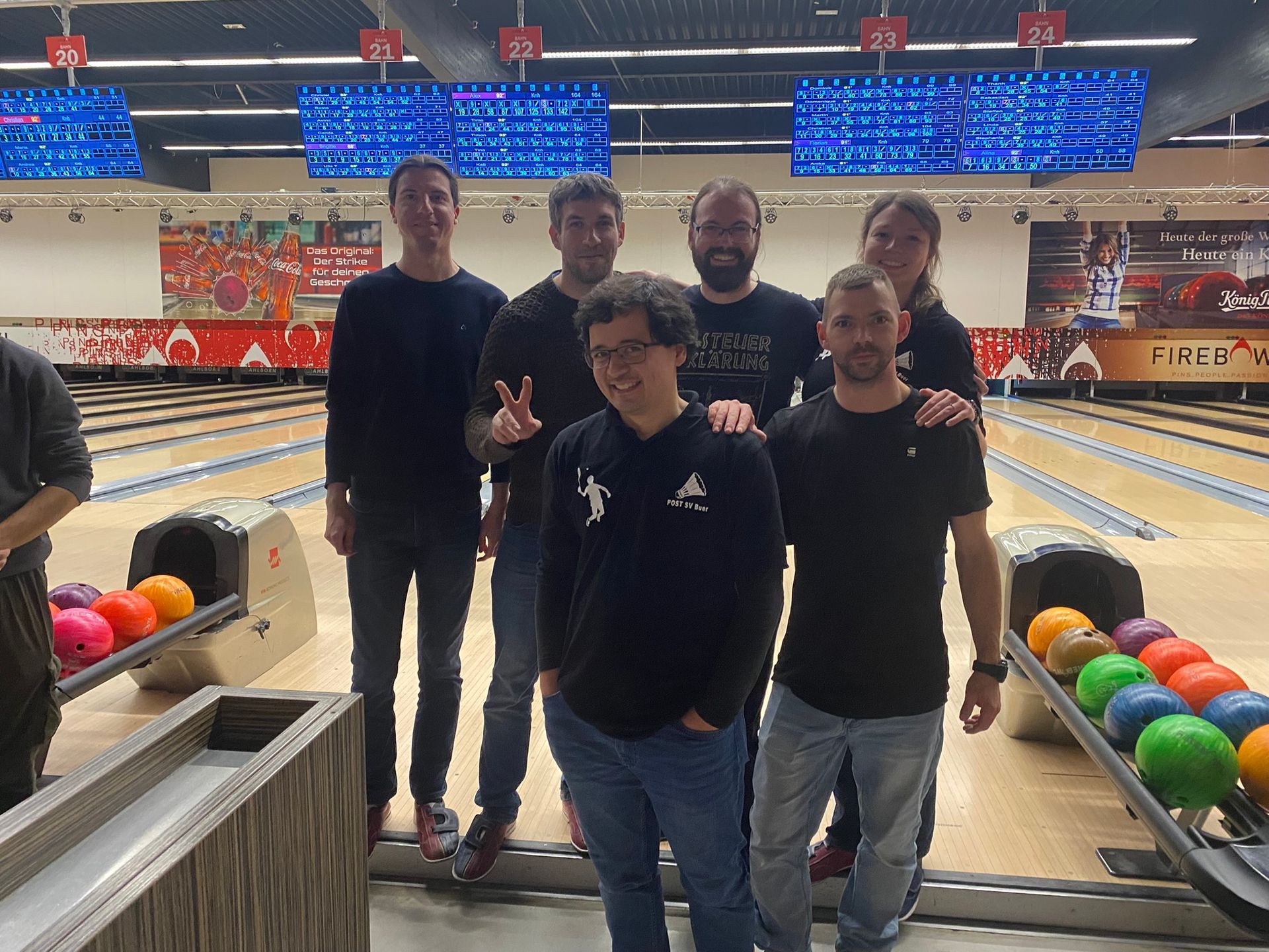 Teamfoto beim Bowling Turnier 2025