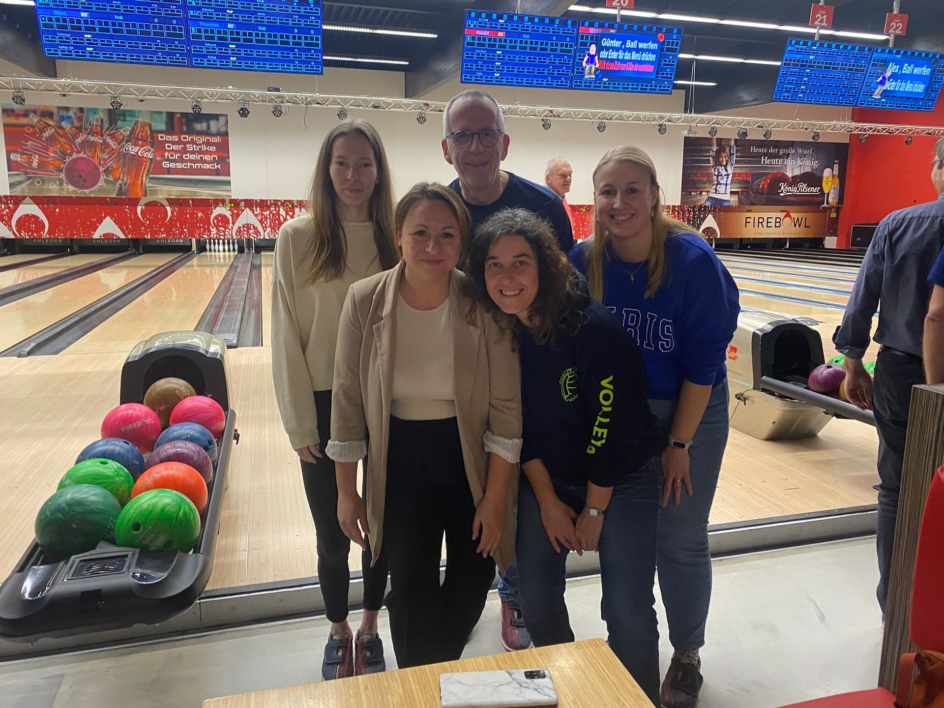 Teamfoto beim Bowling Turnier 2025