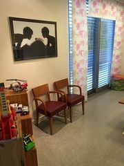 Salle d'attente - Cabinet de pédiatrie Gehriger et Krähenbühl