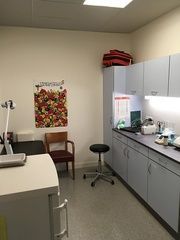 Salle de soins - Cabinet de pédiatrie Gehriger et Krähenbühl