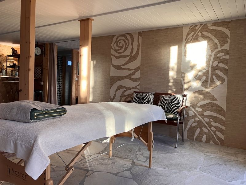 Behandlungsraum Chenya Institut