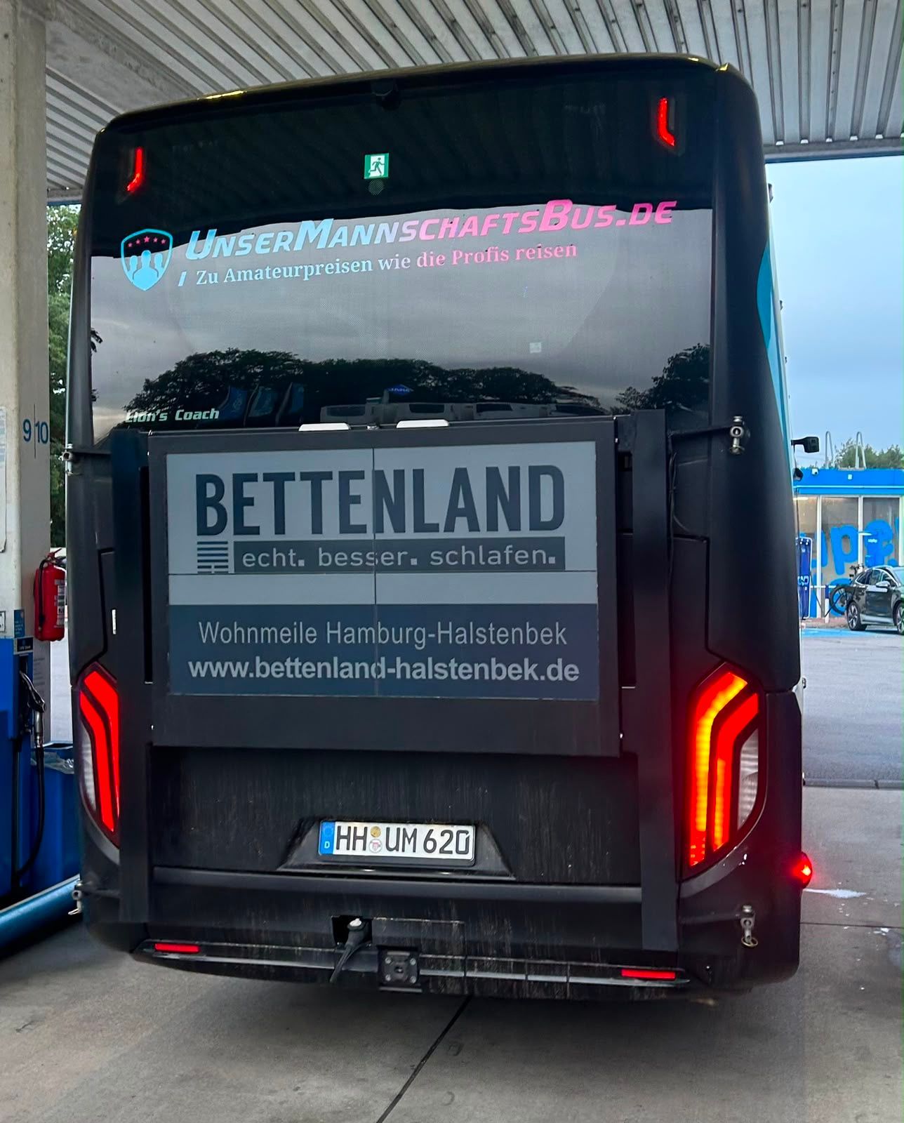 Werbung am Busheck