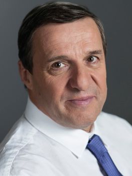 Portrait de Claude GRAVIER