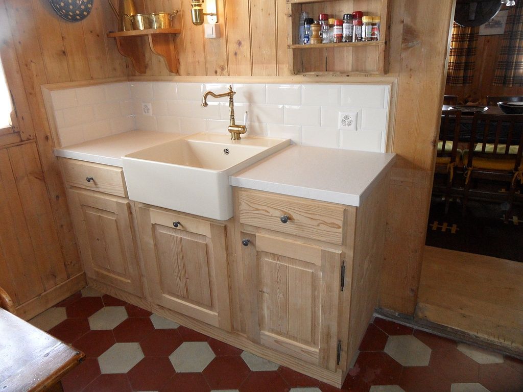 Meuble cuisine à l'ancienne