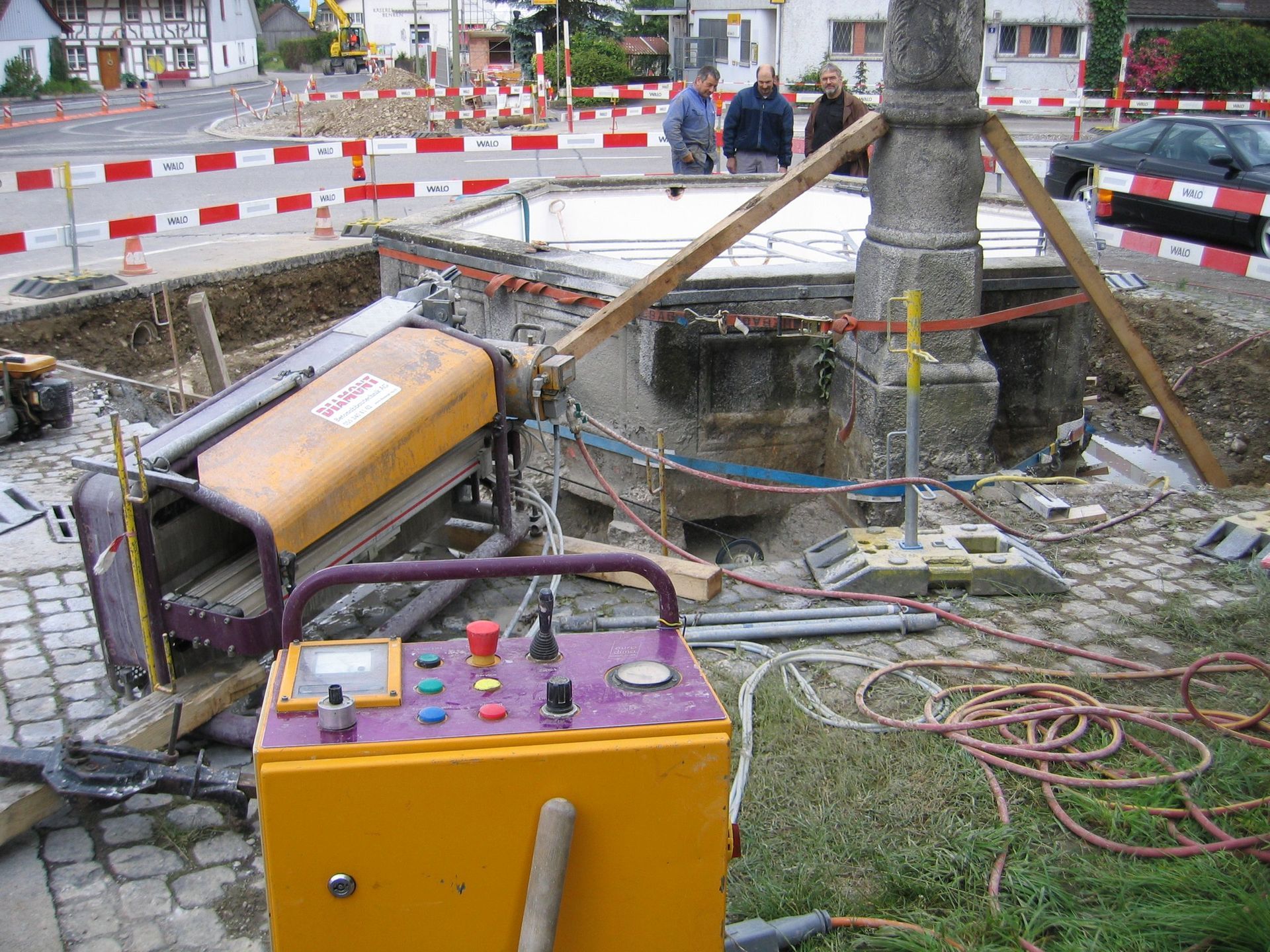 Betonbohren1 - DIAMONT Betonabbautechnik AG