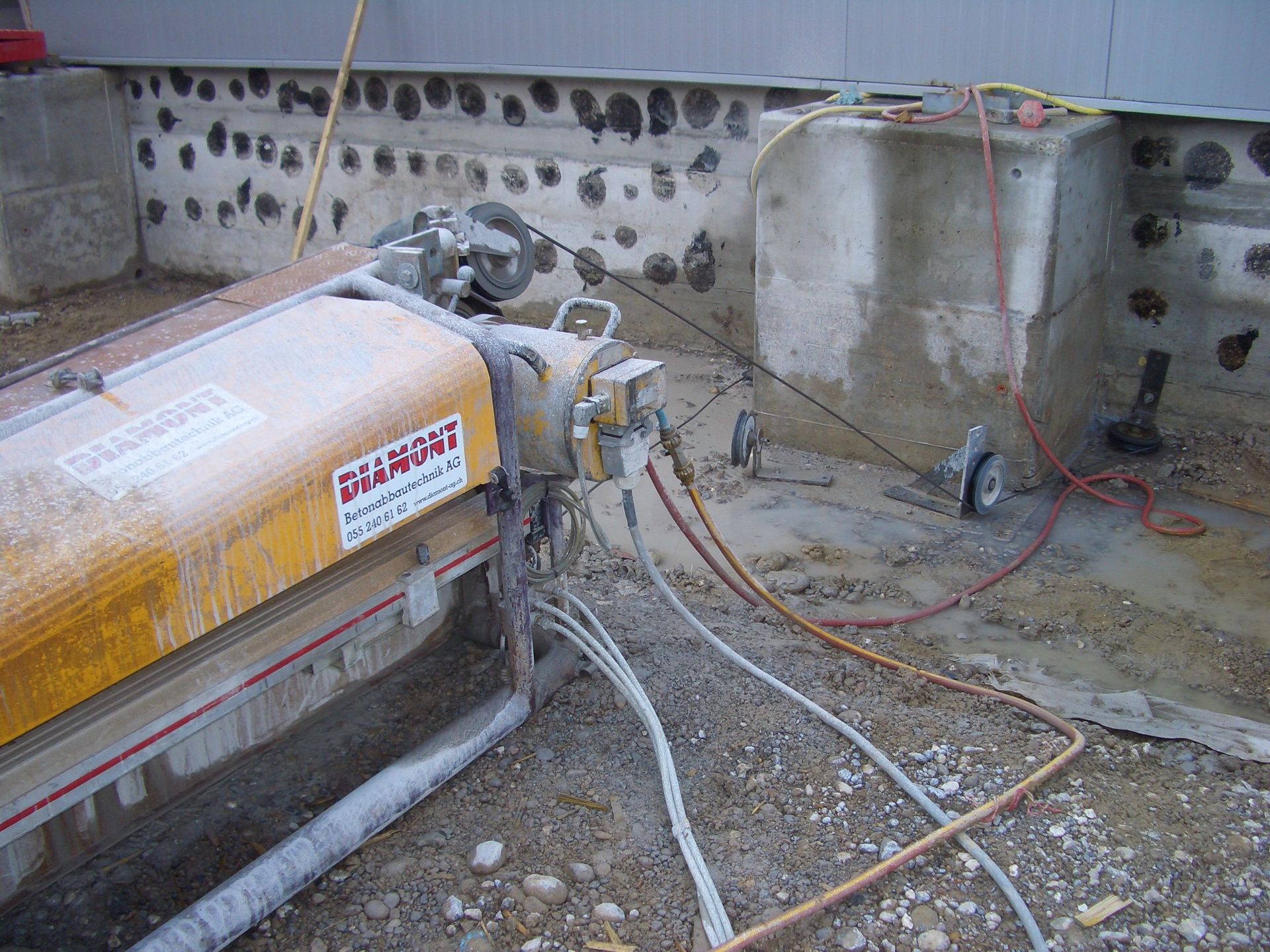 Betonbohren1 - DIAMONT Betonabbautechnik AG