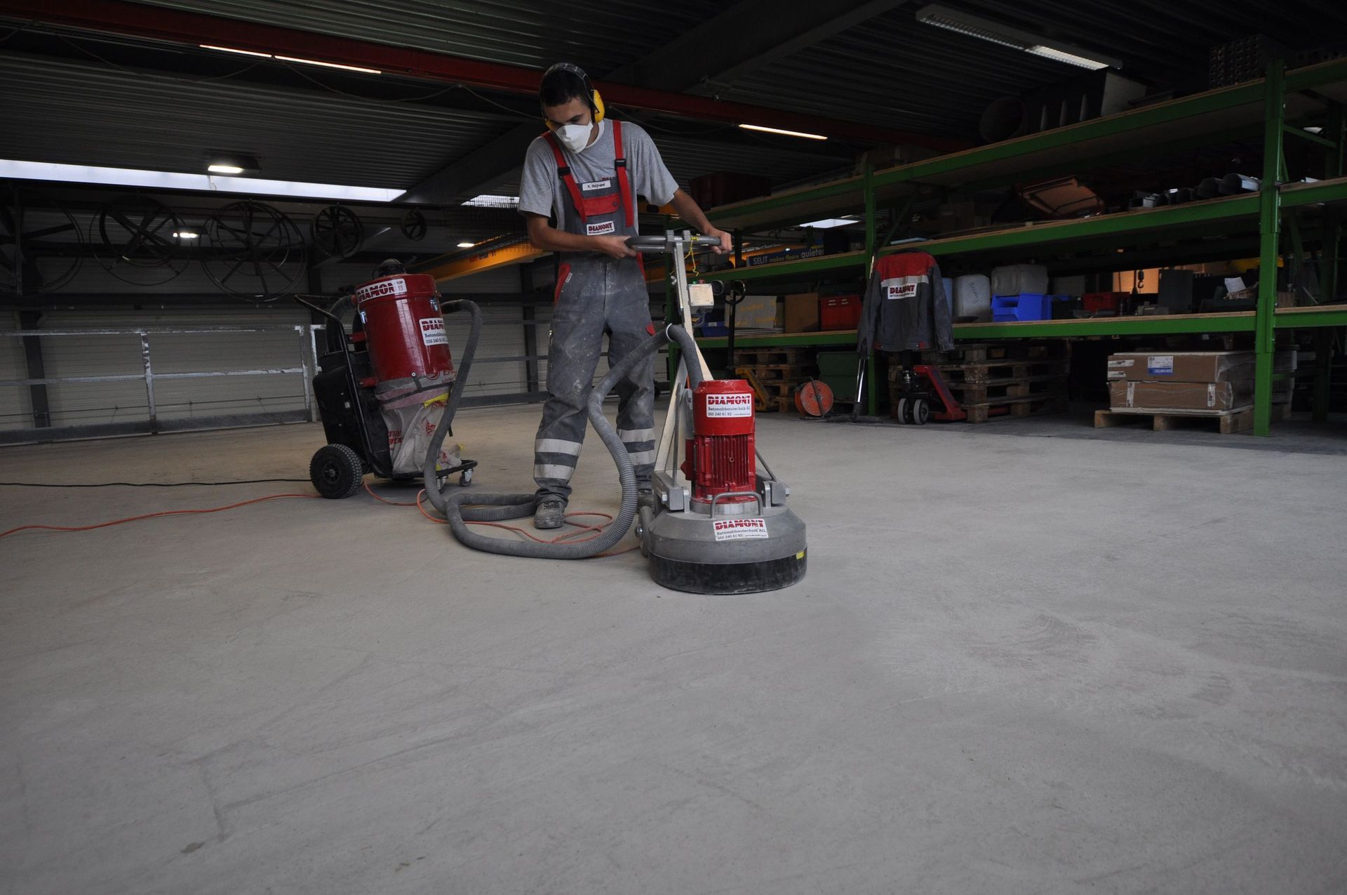 Betonbohren1 - DIAMONT Betonabbautechnik AG