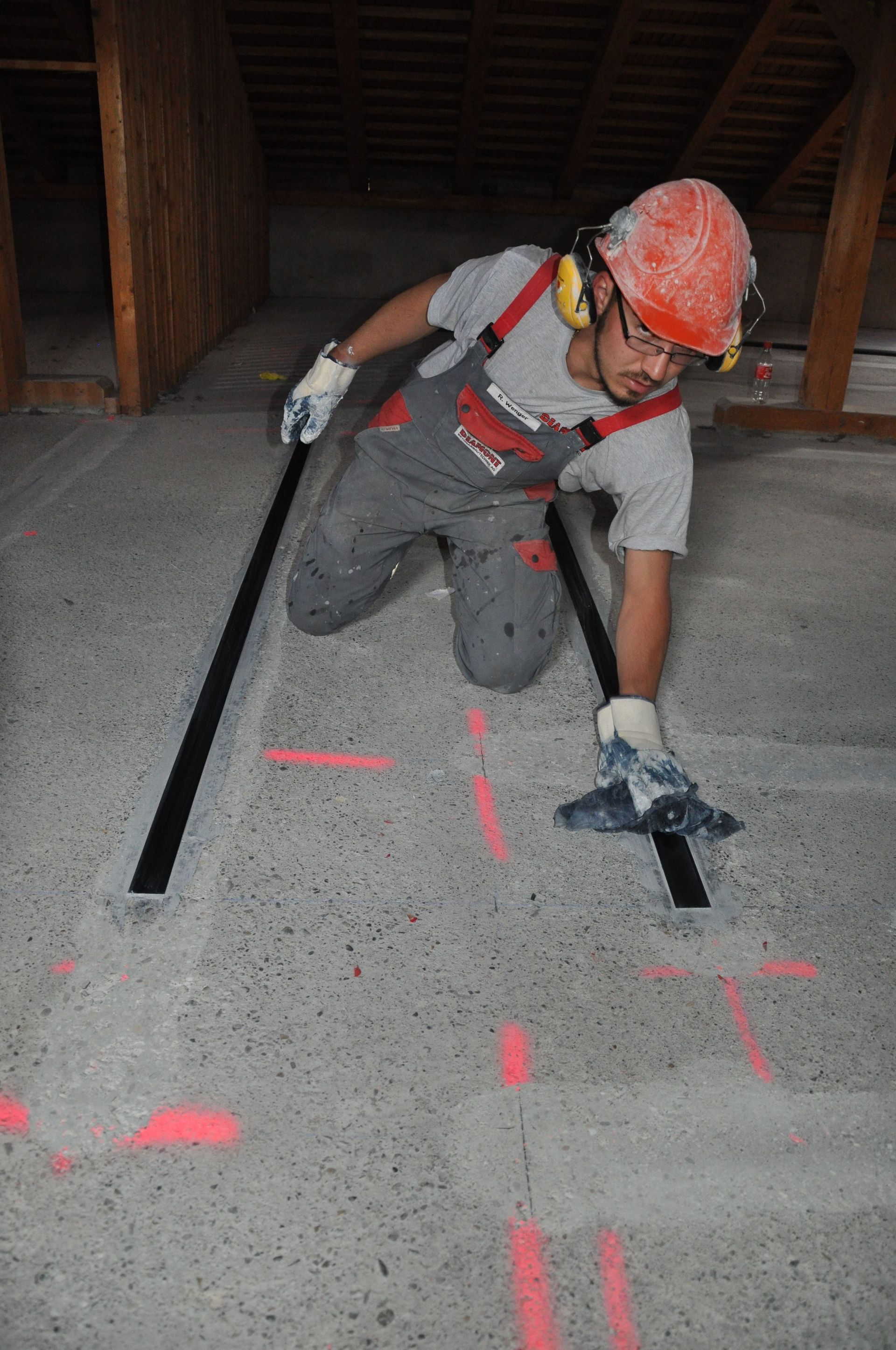 Betonbohren1 - DIAMONT Betonabbautechnik AG