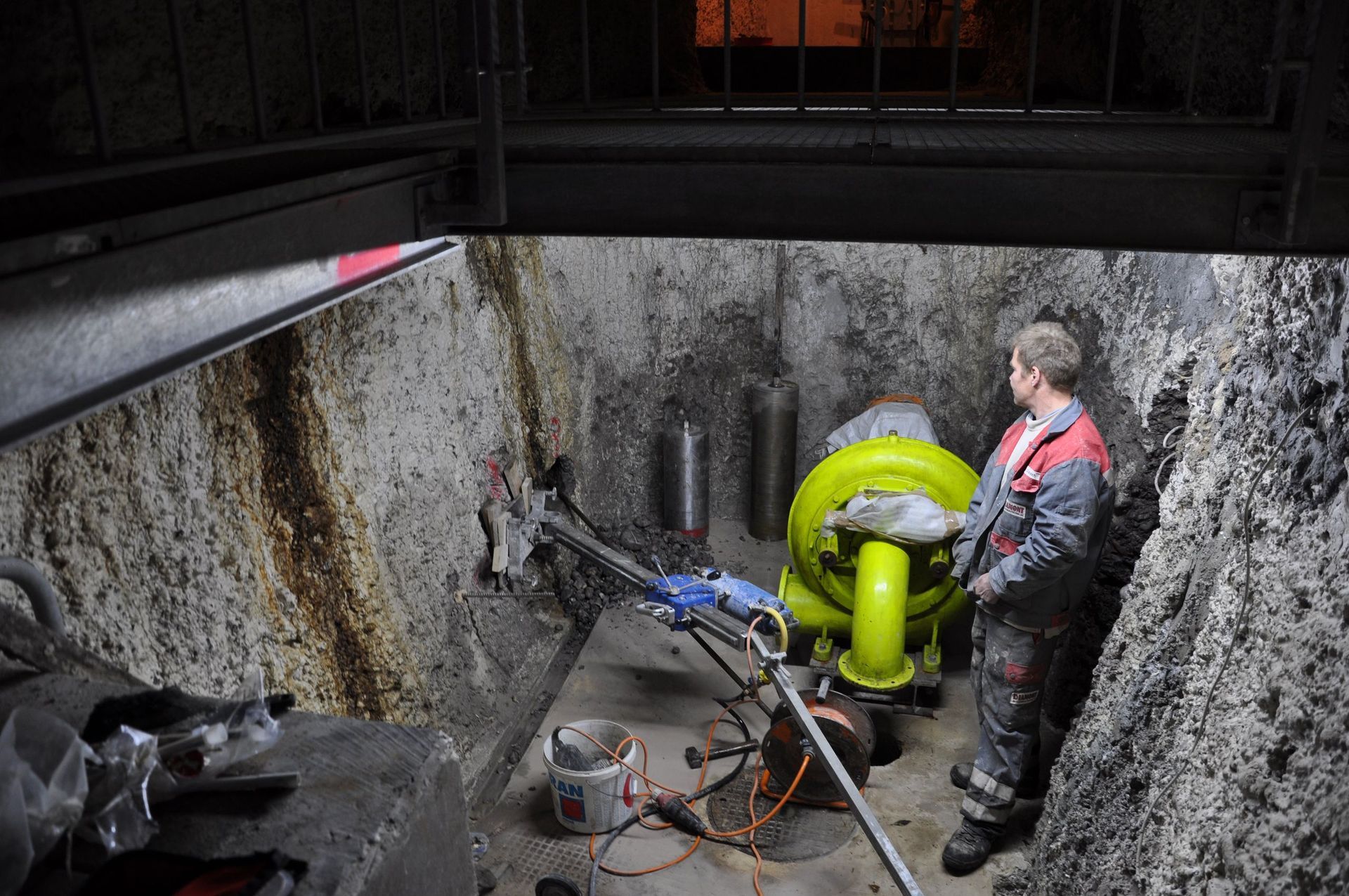 Betonbohren1 - DIAMONT Betonabbautechnik AG