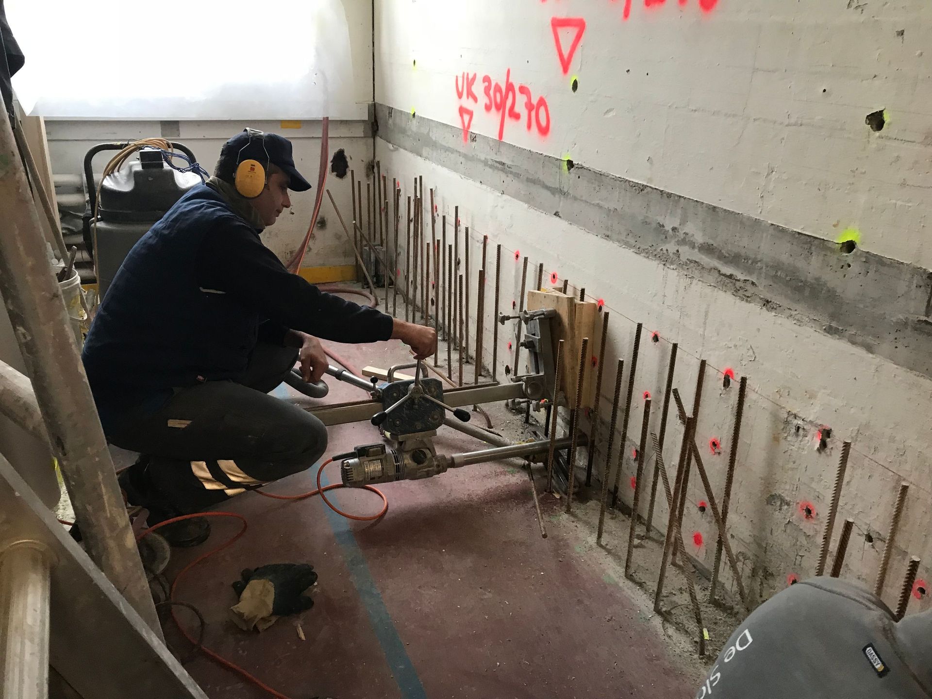 Betonbohren1 - DIAMONT Betonabbautechnik AG