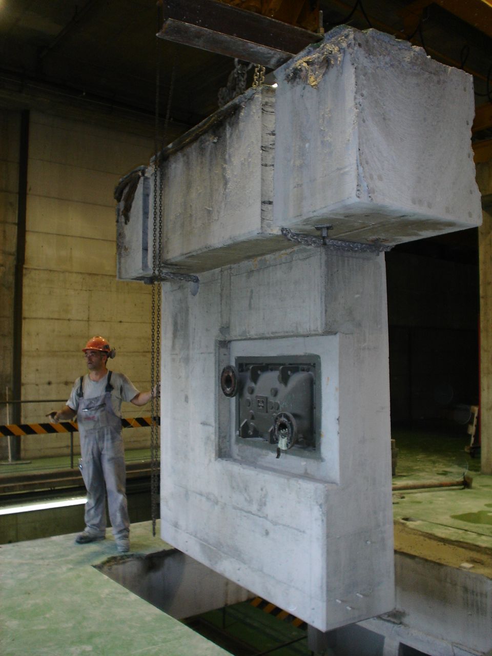 Betonbohren1 - DIAMONT Betonabbautechnik AG