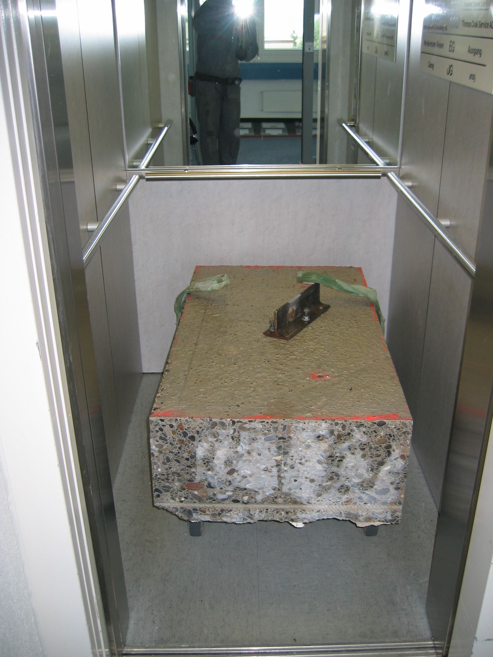 Betonbohren1 - DIAMONT Betonabbautechnik AG