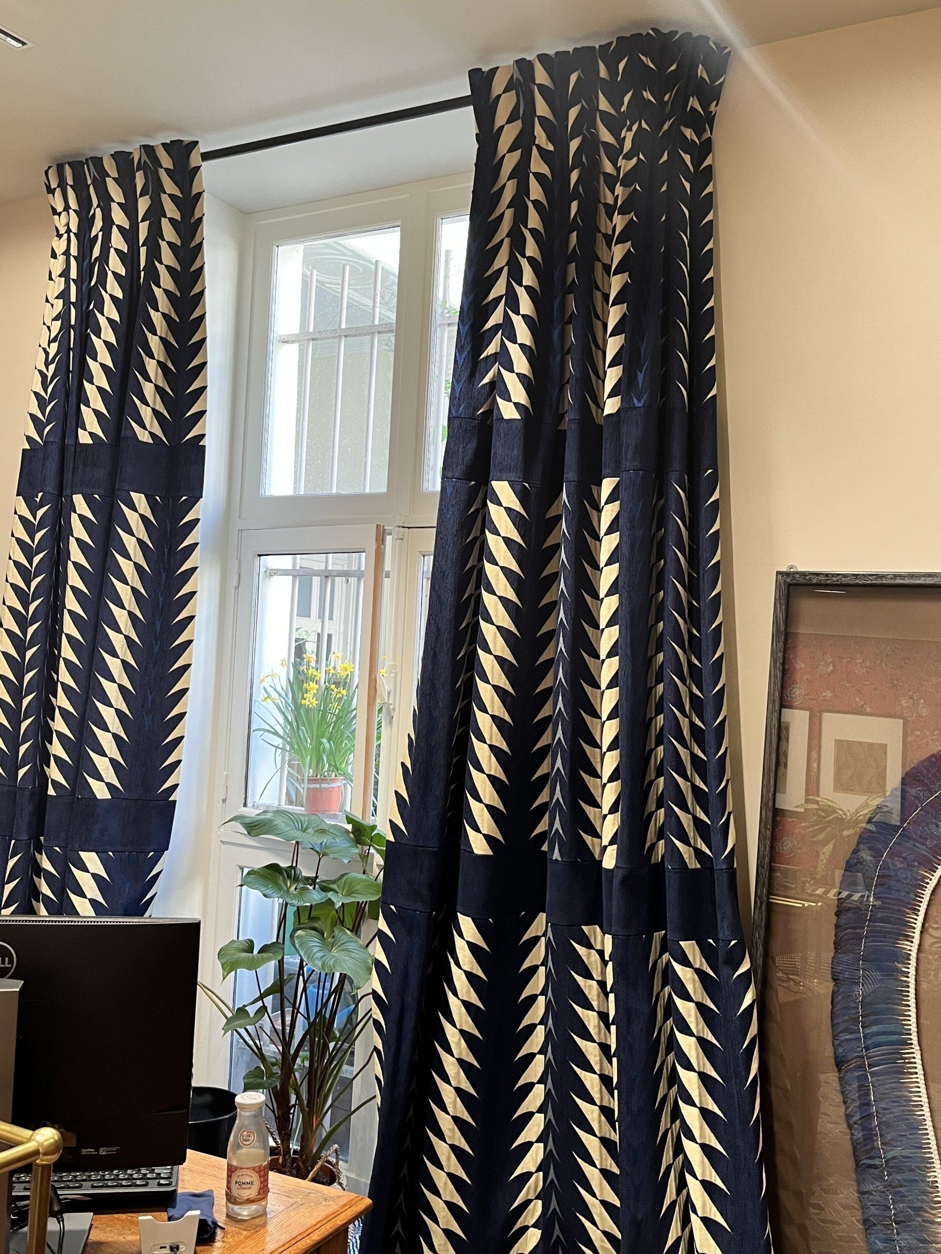 Rideaux noir et blanc